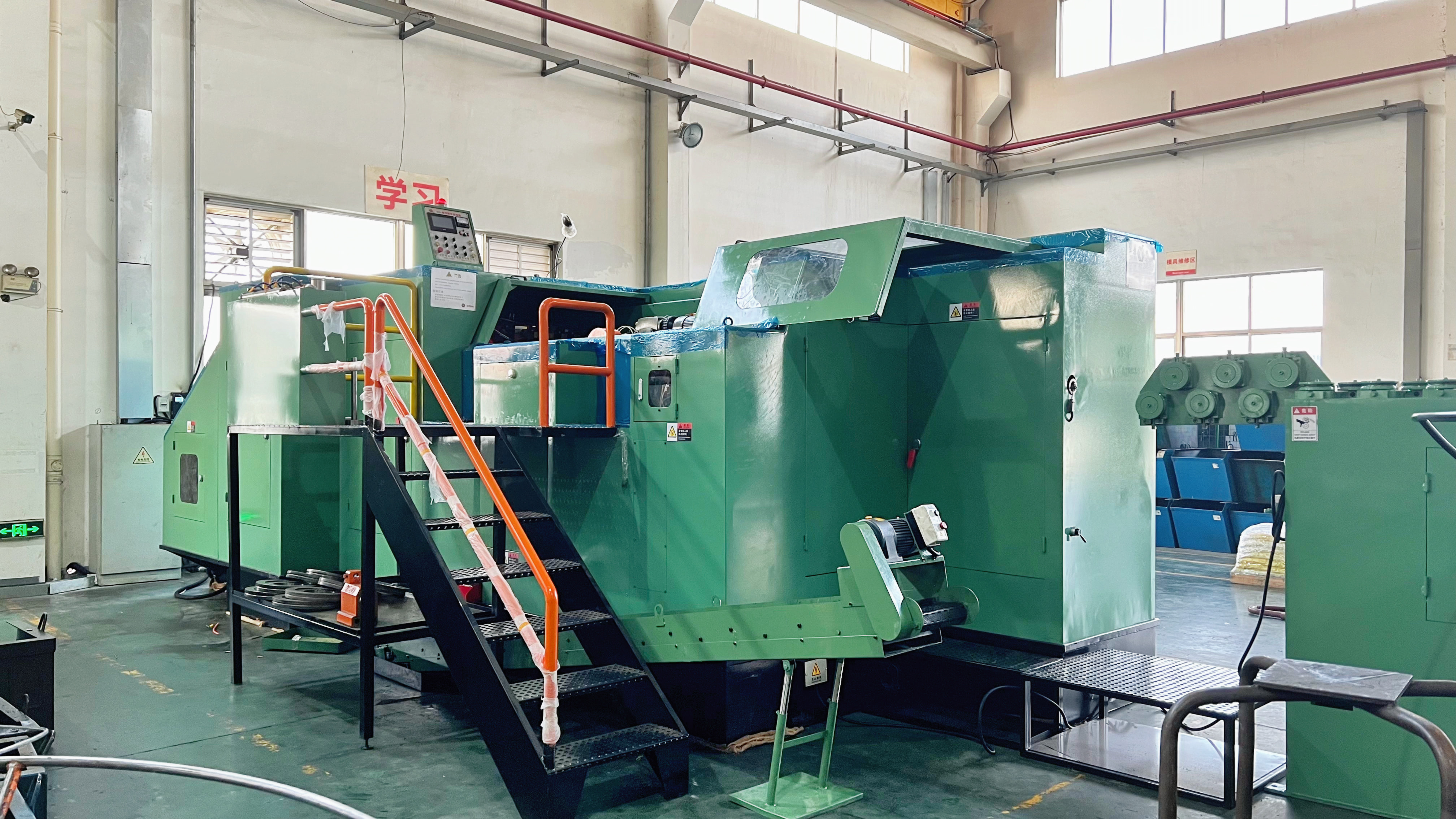 Gure tresnak berritzea, gure artisautza hobetzea: Jinsixik 24B Cold Heading Machine aurkezten du tamaina handiko finkagailuak ekoizteko